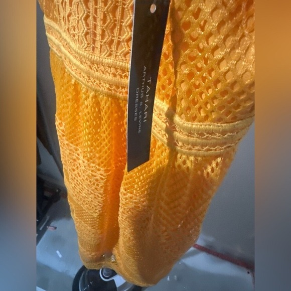 Tahari Yellow Ruffled Tiered Sundress Midi size 0 - Picture 4 of 7